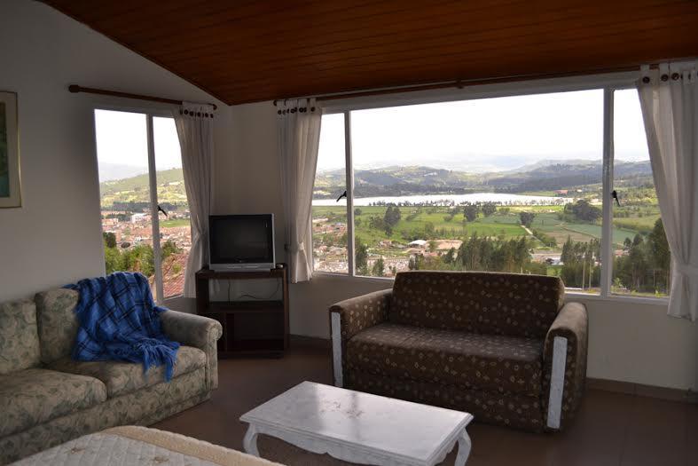 Miravalle Suites Пайпа Екстериор снимка