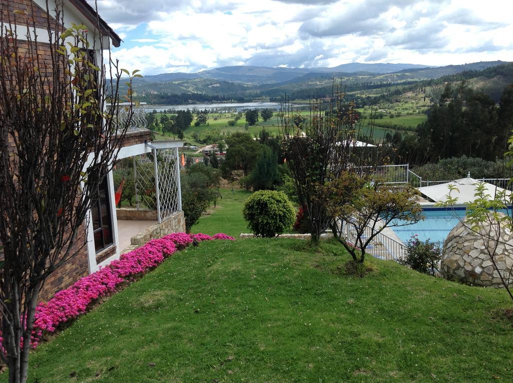 Miravalle Suites Пайпа Екстериор снимка
